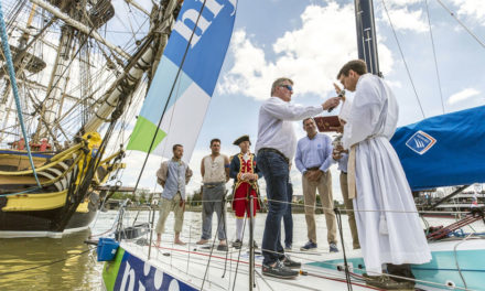 Solitaire du Figaro à Nantes : Bénédiction du bateau du skipper Gildas Morvan