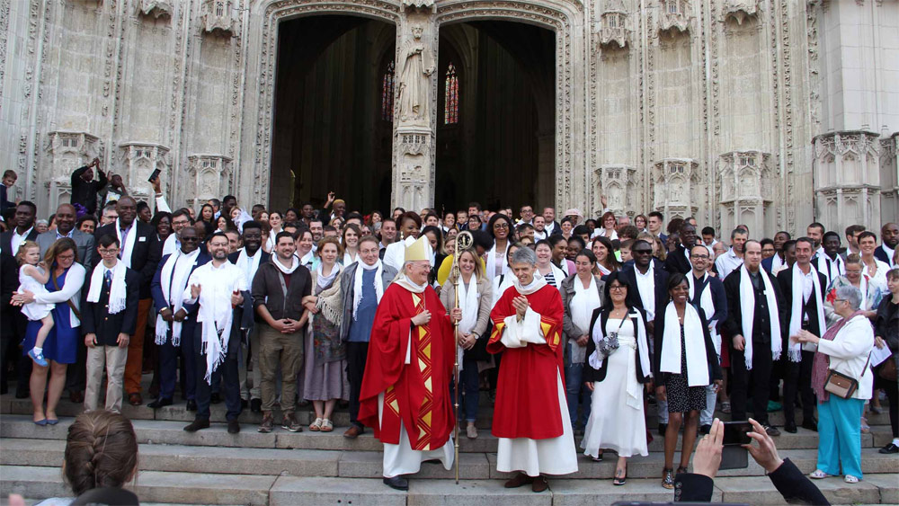 177 adultes confirmés à la Pentecôte