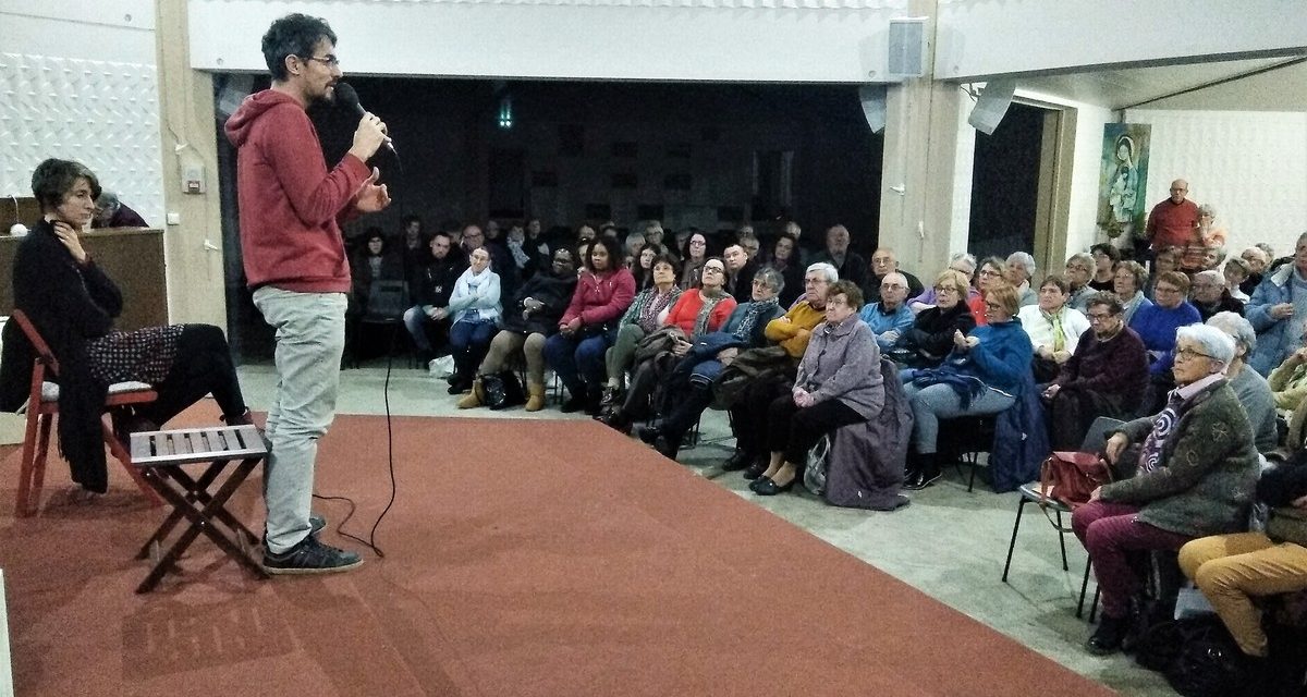 Les Copains d’en bas restituent la vie dans les cités