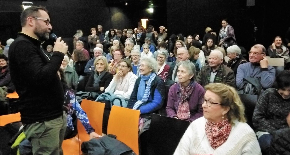 Les Copains d’en bas restituent la vie dans les cités