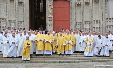 Quatre diacres permanents viennent d’être ordonnés