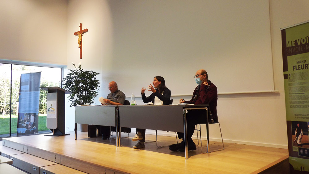 Matinée-débat “La pensée missionnaire du pape François”