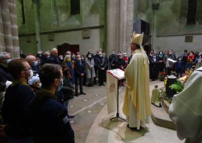 une centaine de marcheurs et pèlerins