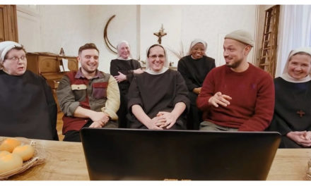 Des Youtubers chez des bénédictines et des cisterciennes