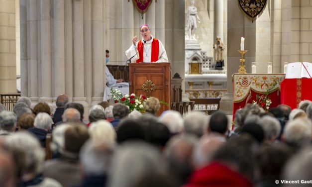 Éditorial de Mgr Laurent Percerou