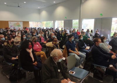 Catéchumènes et confirmands à l'écoute