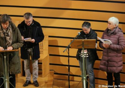 20220304_veillee-oecumenique-priere-ukraine (17)