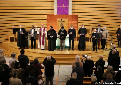 20220304_veillee-oecumenique-priere-ukraine (27)