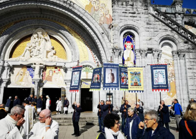 pele-lourdes-2022_04