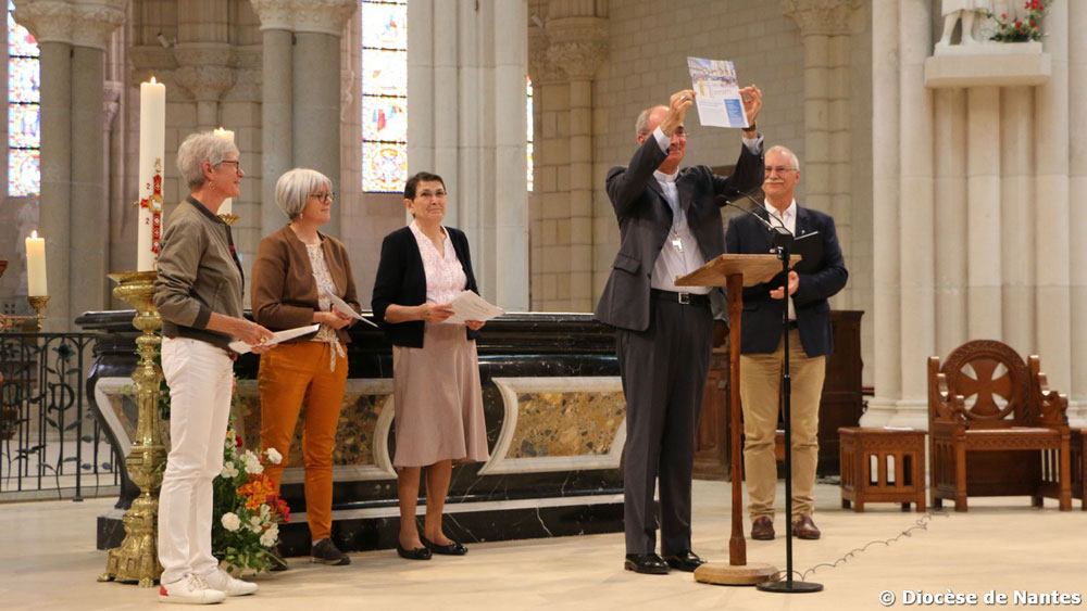 Éditorial de Mgr Laurent Percerou