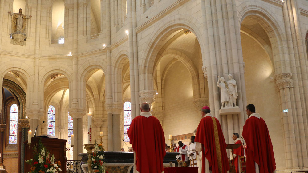 Éditorial de Mgr Laurent Percerou