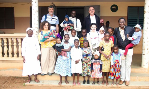 Le diocèse de Parakou accueille Mgr Percerou