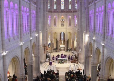 Des fidèles recueillis