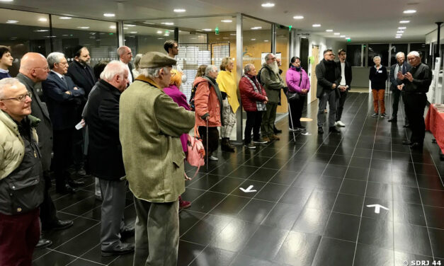 Des lumières dans la nuit de la Shoah