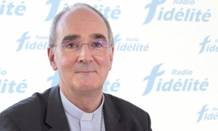 Entretien diocésain avec Mgr Percerou