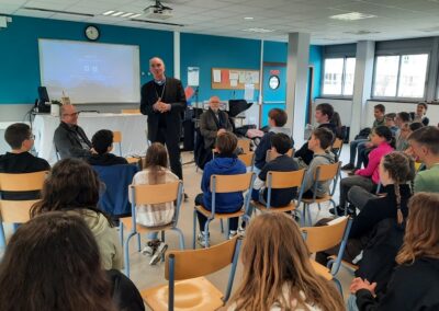 Collège-Lycée G. Deshayes, St-Gildas-des-Bois.