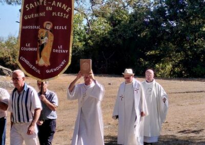 La bannière de la paroisse