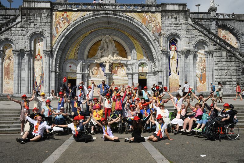 Pèlerinage à Lourdes de « Vie et souffle dans le monde »