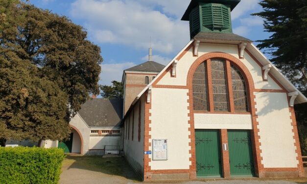 Eglise Sainte-Anne de Tharon