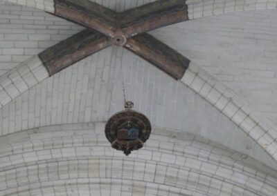 descente de 38 m de l'élément de décor