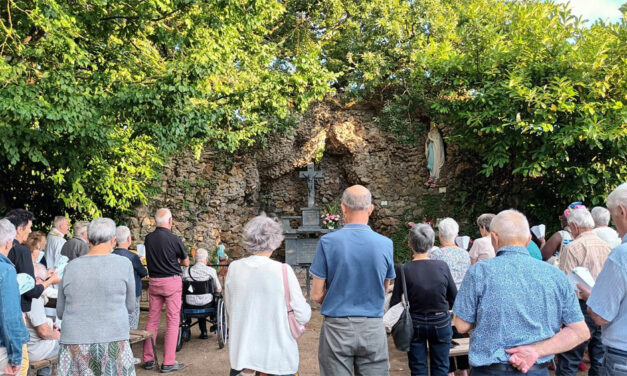 Entretien diocésain avec Mgr Percerou